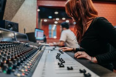 Arbeiten mit bestem Equipment - Für unsere Studenten Alltag!