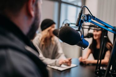 Ob Podcasts, Streaming oder Recording. Bei uns wirst du auf alles vorbereitet.